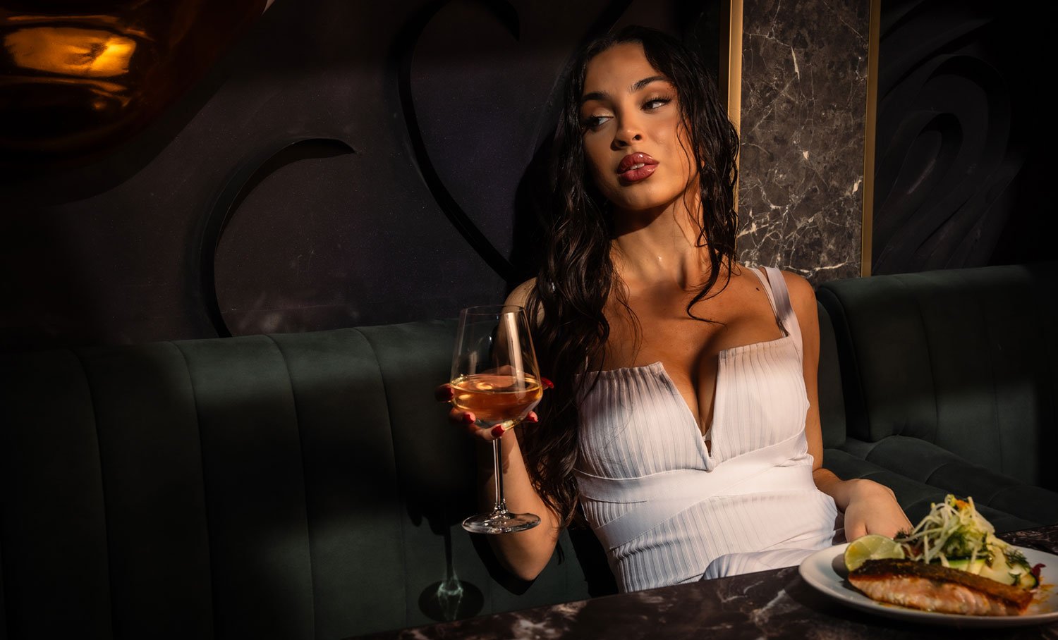 Book a table Cataleya